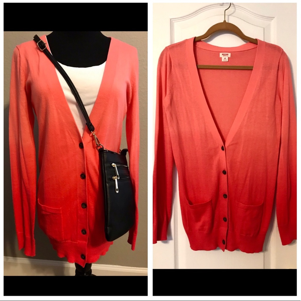 Mossimo V neck cardigan with buttons SP